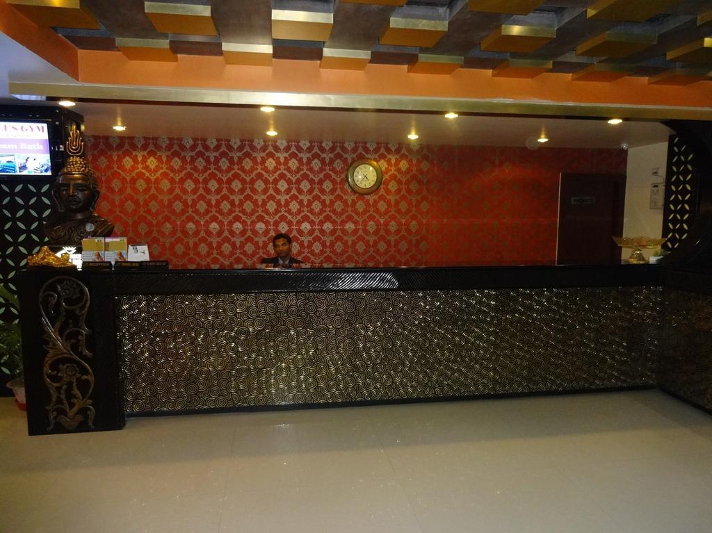 Hotel Avn Grand Ráncsí Kültér fotó