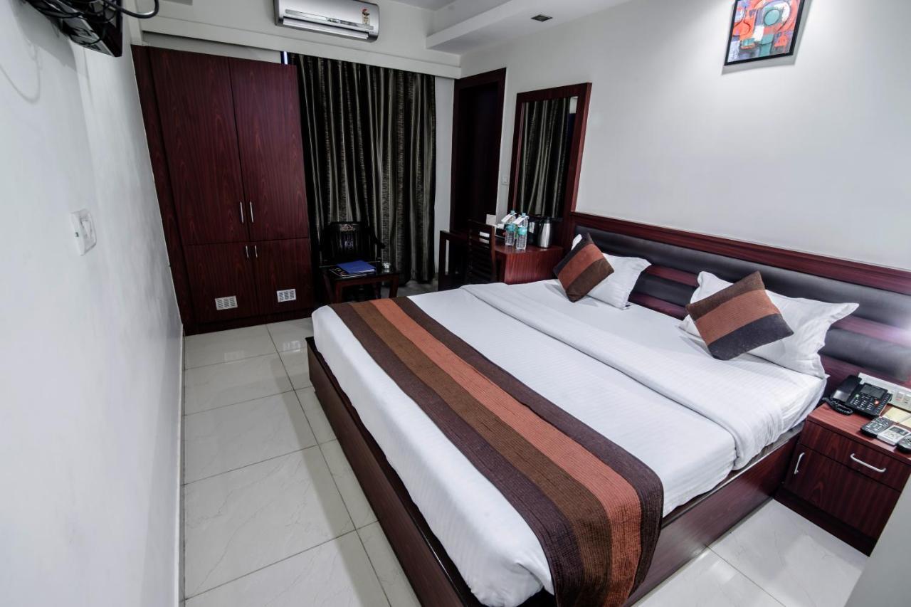 Hotel Avn Grand Ráncsí Kültér fotó