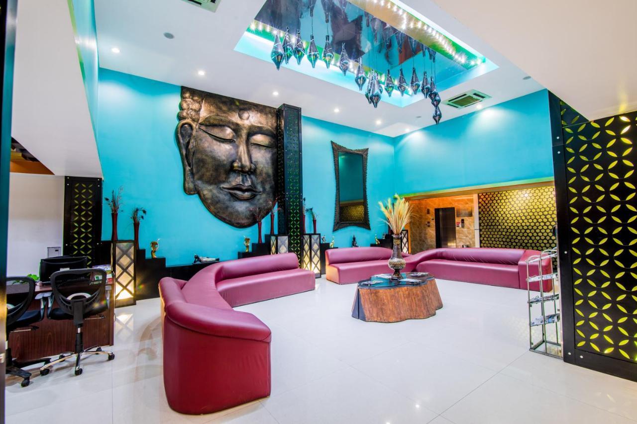 Hotel Avn Grand Ráncsí Kültér fotó