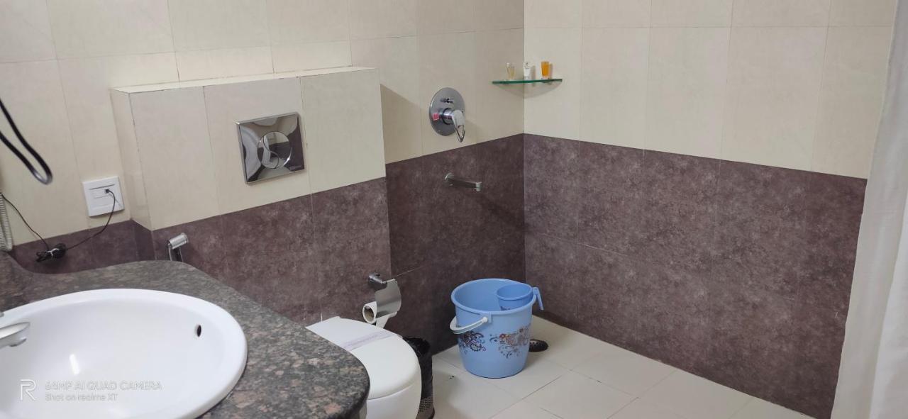 Hotel Avn Grand Ráncsí Kültér fotó