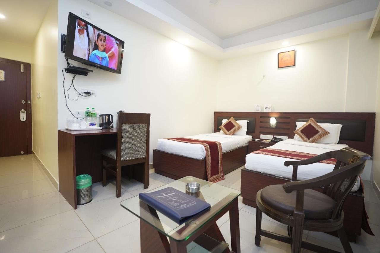 Hotel Avn Grand Ráncsí Kültér fotó