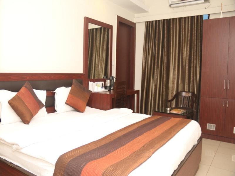 Hotel Avn Grand Ráncsí Kültér fotó