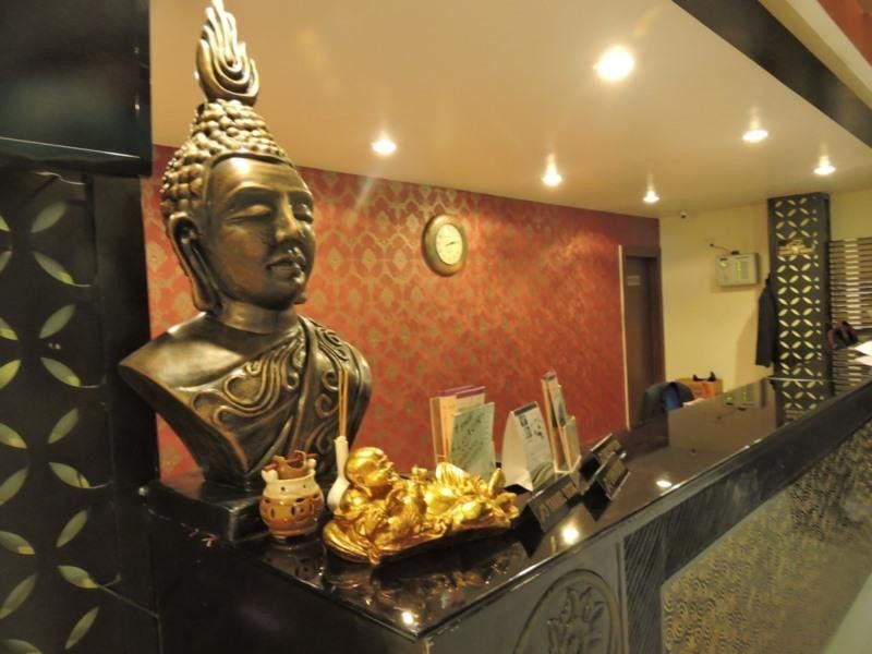 Hotel Avn Grand Ráncsí Kültér fotó